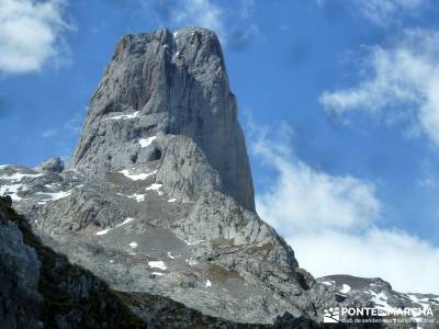 Picos de Europa-Naranjo Bulnes(Urriellu);Puente San Isidro; conocer gente bola del mundo hoces del d